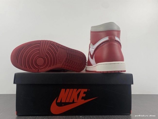 Cheap Jordan High (W) Chenille 1 Newstalgia OG DJ4891-061 0721